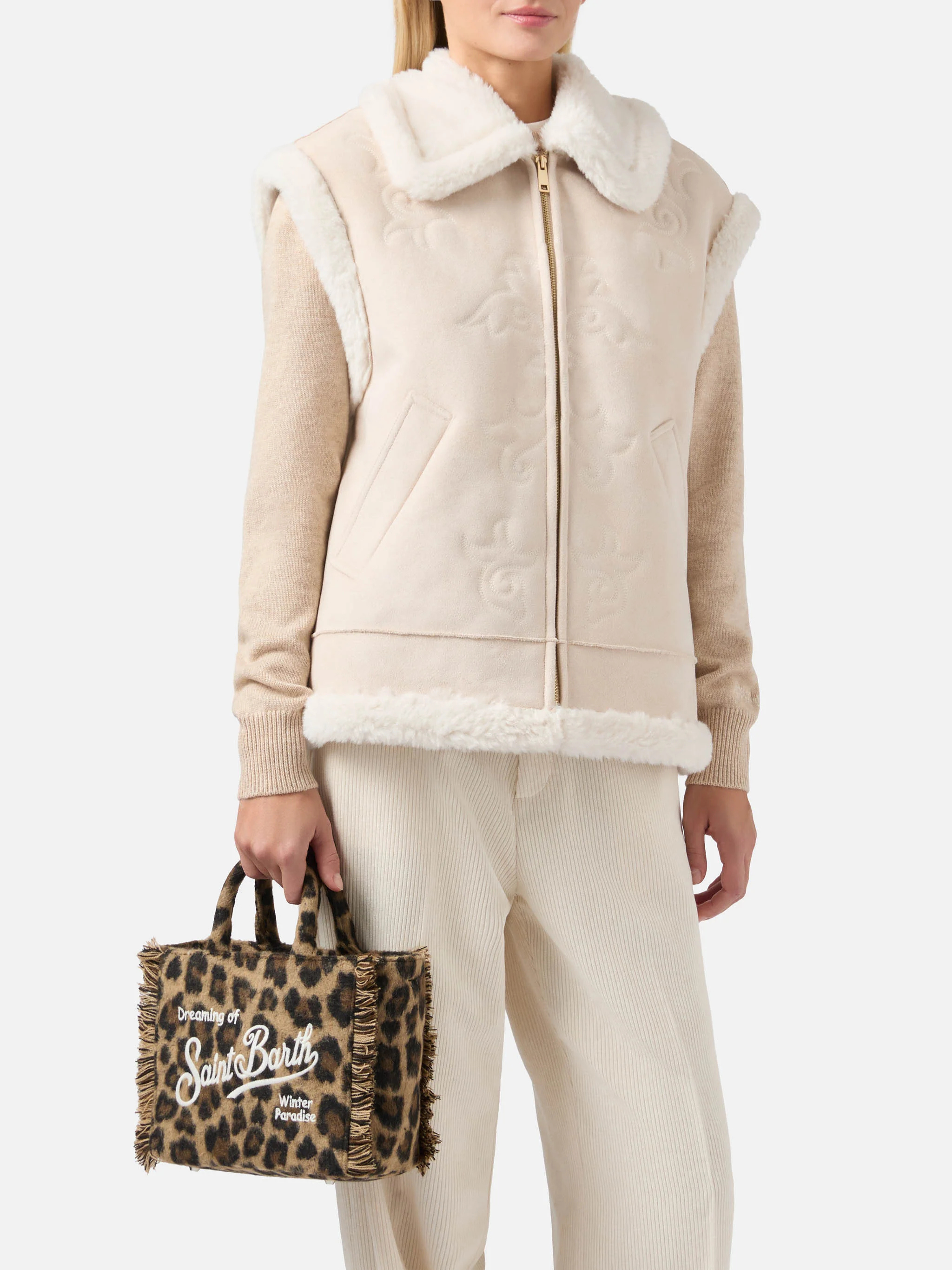 MINI LEO WINTER